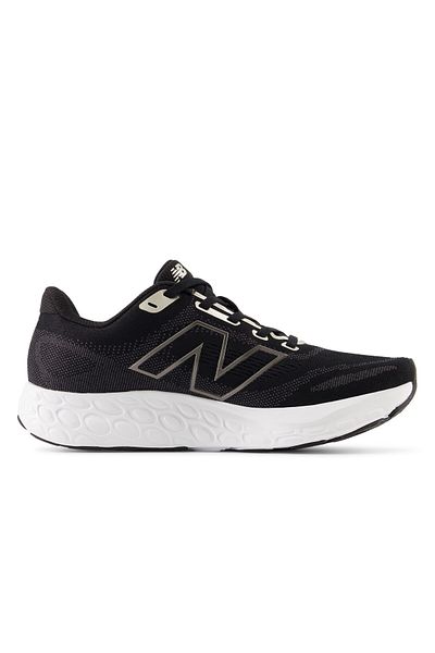 New Balance Černé tenisky Fresh Foam 680 V8