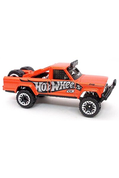 HOT WHEELS Tekli Arabalar 73 JEEP J10 HKG61