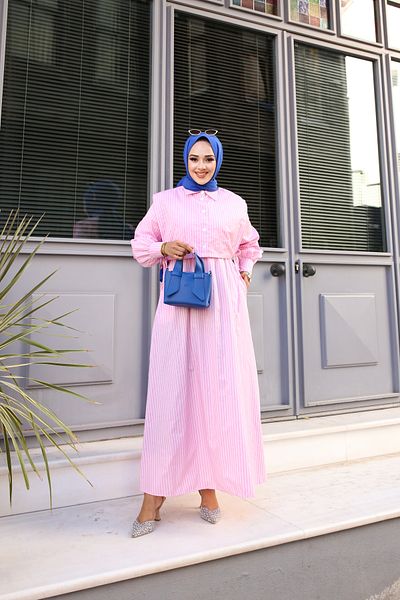 Tesettür Diyarı Ροζ ριγέ βαμβακερό φόρεμα Hijab - Λεπτομέρεια Cepken