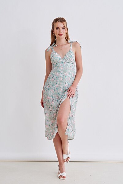 Rabia Çelik Omuzları Bağlamalı Çiçek Desenli Midi Yeşil Elbise