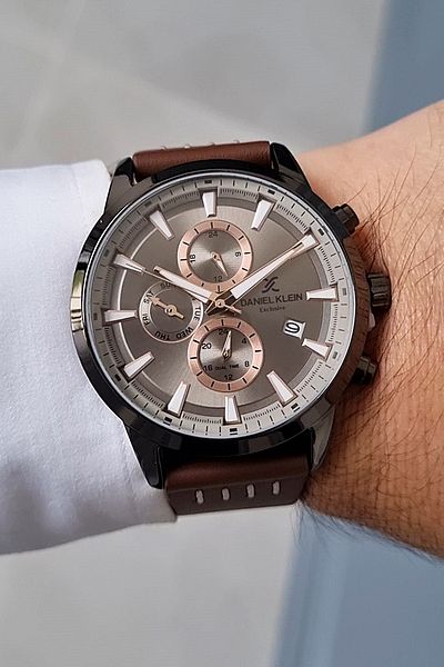 Daniel Klein Brown Leather Strap Functions Active Calendar Men's Wristwatch