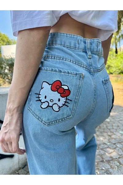 Karakedi Blugi albaștri largi de bază Hello Kitty cu buzunar brodat