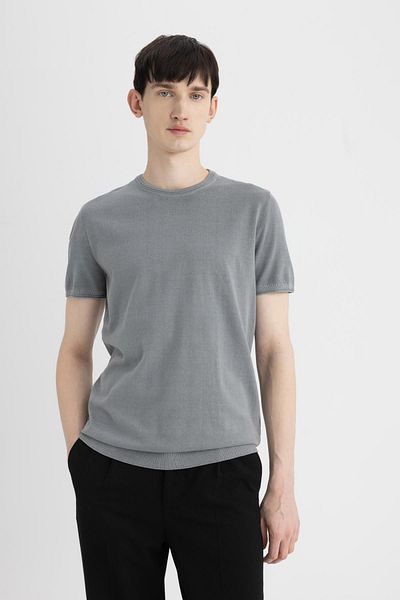 DeFacto Standard-Fit Kurzarm-Strick-Polo-T-Shirt C4913AX24SM