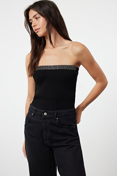 Trendyol Collection Černá pletená halenka bez ramínek - TWOAW25BZ00000