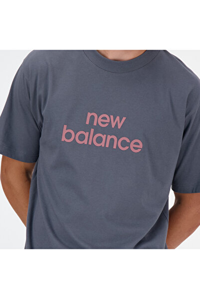 New Balance Graphite Color Sport Essentials Linear T-Shirt - S/S Top