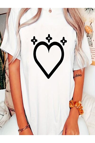 CLASSY.MODA قميص تيشرت سوبريم للنساء - أبيض مطبوع قصة فضفاضة برقبة دائرية وأك...