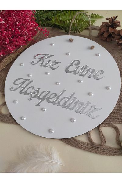 fabrikahşap Welcome Written To My Girl's Home with Pearls - Door Ornament, Wedding Engagement Promise Special Day
