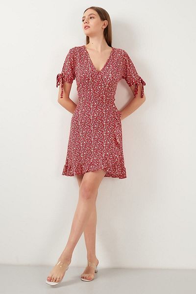 Lela Women's Red Floral V-Neck Ruffle Detailed Mini Dress Dress 5863719