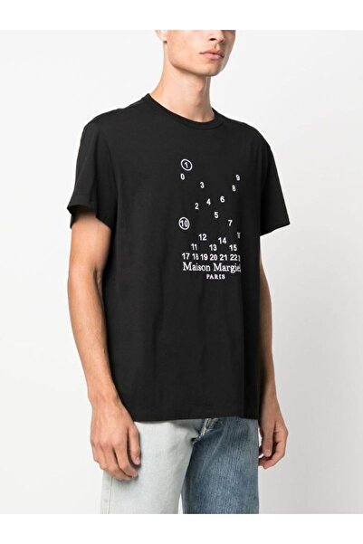 BrandsBoutique ميزون م.- تي شيرت أسود كبير الحجم مطرز