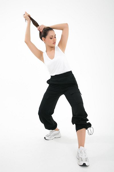 Comm-Ci Uzziel Black Knitted Trousers - Comfortable Cut with Cargo Pocket and Elastic Legs