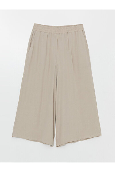 LC Waikiki LCW Women's Comfortable Fit - Elastic Waist Capri
