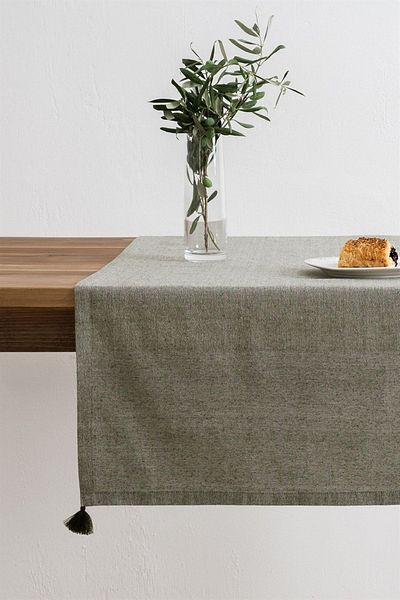 Denizli Concept Μοντέρνος δρομέας με πράσινες φούντες - Διακόσμηση επιφάνειας εργασίας για ερωτευμένους