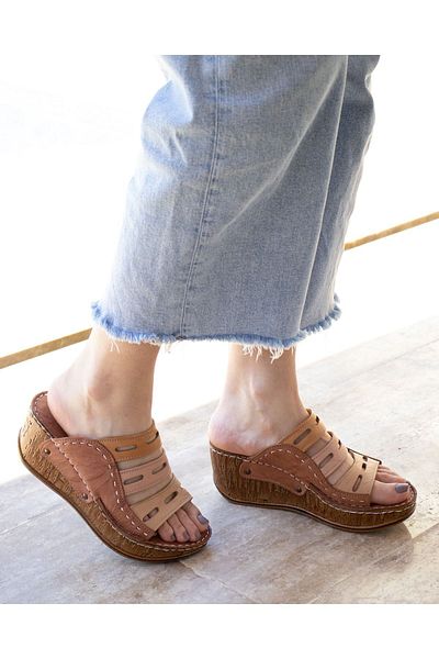 CONSUELO Orthopedic Wedge Heeled Leather Slippers 11447
