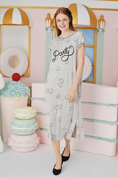 Sevim 15726 Model - Long Tunic with Embroidery Detail