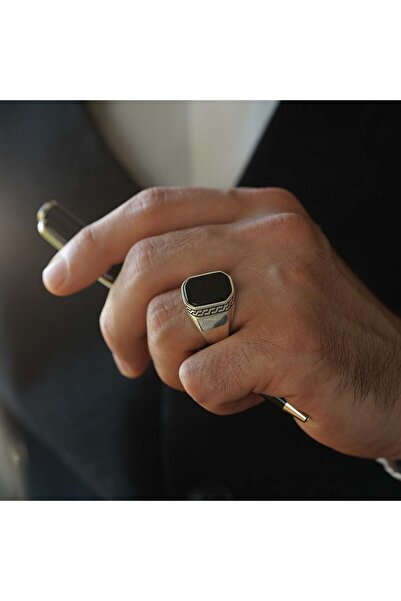 Aurora Engraved frame Black onyx 925 Silver Ring