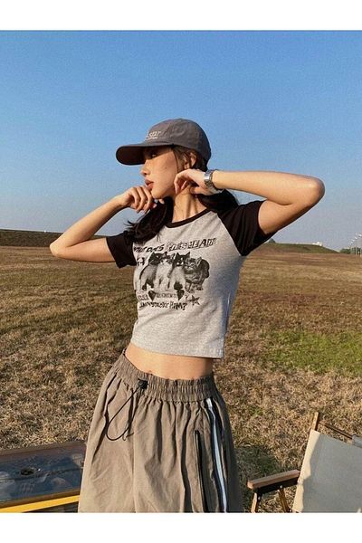 Köstebek Tricou cu mâneci cu guler negru de pisici, gri