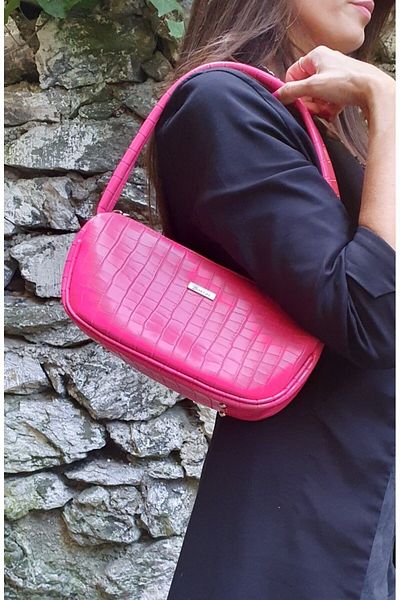 Bakras Fuchsia Crocodile Patterned Baguette Bag Baguette Shoulder Bag