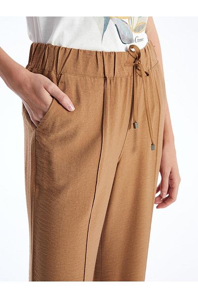 LC Waikiki LCWAIKIKI - Κλασικό γυναικείο παντελόνι με ίσια φαρδιά πόδια και ελαστική μέση
