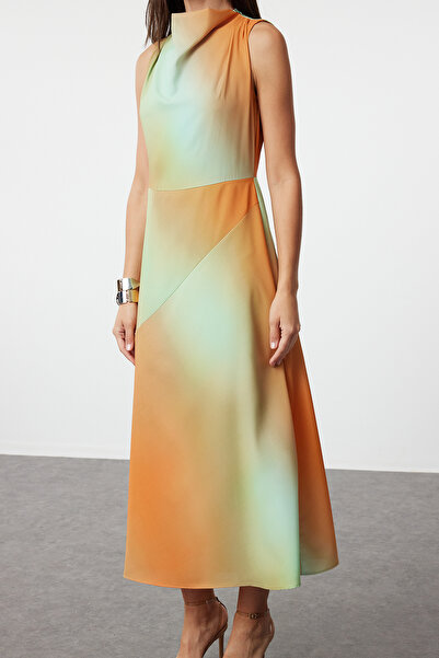 Trendyol Collection Degaje többszínű Midi ruha gallérral és vágott szoknyával - TWOSS24EL00390