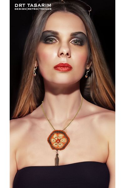drt tasarım Hexagon Tasseled Crochet Necklace and Earring Jewelry Set