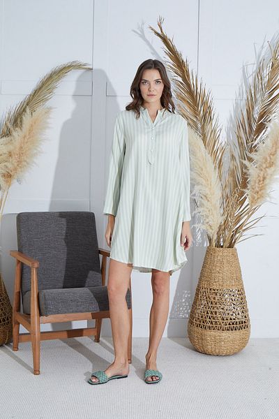 Sevim 15929 Model Rochie cu guler judecator