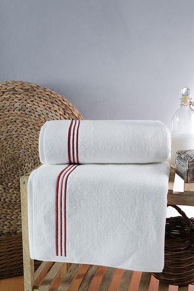 MEYN COLLECTİON Piko Embroidered Family Towel Set of Four