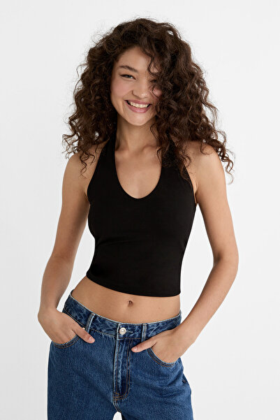 Stradivarius Halter yaka crop top