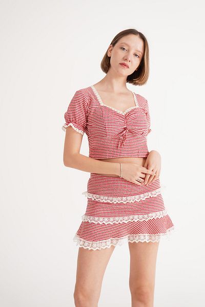 Hipo Trend Red Crop Skirt and Pitikare Patterned Set