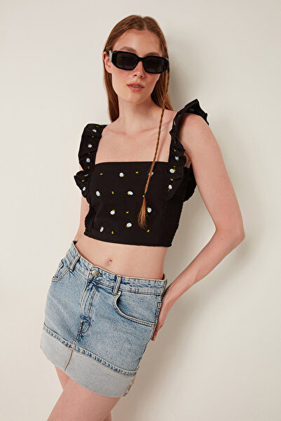 No Matter What Cotton Embroidered Short Ball