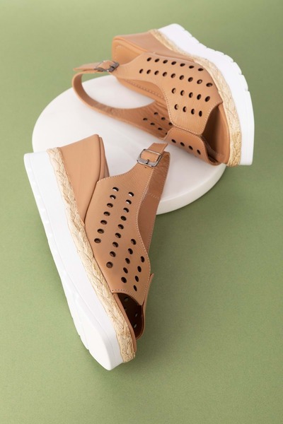 Gondol Kadın Hakiki Deri Dolgu Topuklu Rahat Günlük Sandalet Tlh.502