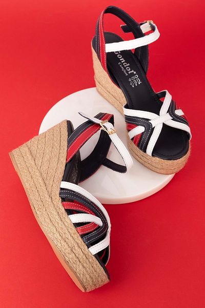 Gondol Women's Genuine Leather Wedge Heel Platform Sandals Ell.4389