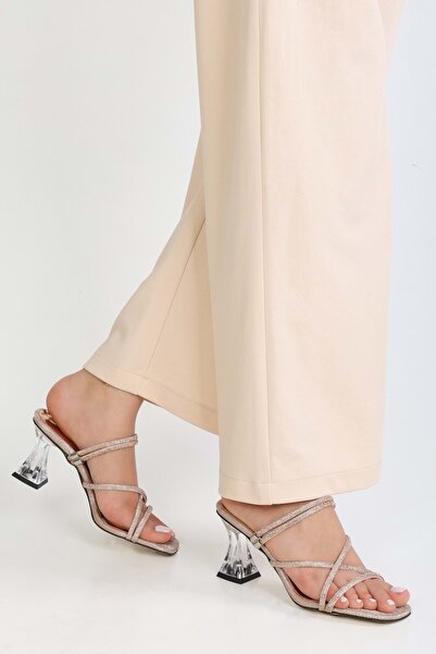 Shoeberry Iwes Rose Women's Heeled Shoes - Plated Stone Detailed