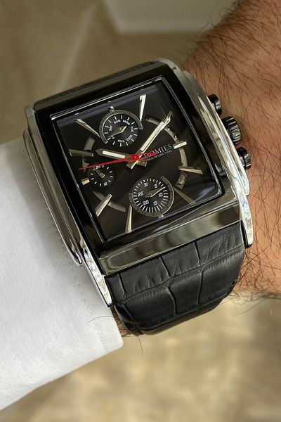 Homies Men's Wristwatch - Leather Cord, with Calendar and All Functions Work