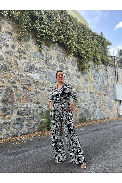 MJORA Patterned Double-breasted Collar Knitted Jumpsuit