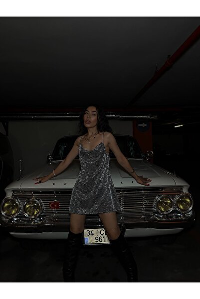 Gülşah Evecen Özel Tasarım Gümüş Gri  Simli Mini Elbise
