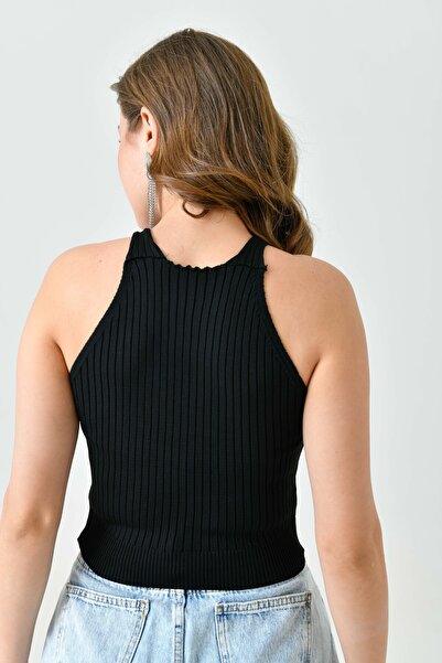 lovebox Black Crop Blouse with Round Neck and Accessories - Stretchy Knitwear Fabric 9901