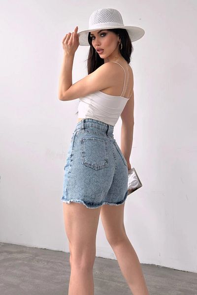 Veform Pantaloni scurți din denim model DFL4011 - cu ciucuri și modele pe picioare