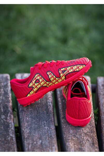 ZERDALİFE Erkek Kırmızı  Halı saha Krampon Ortopedik Ayakkabı