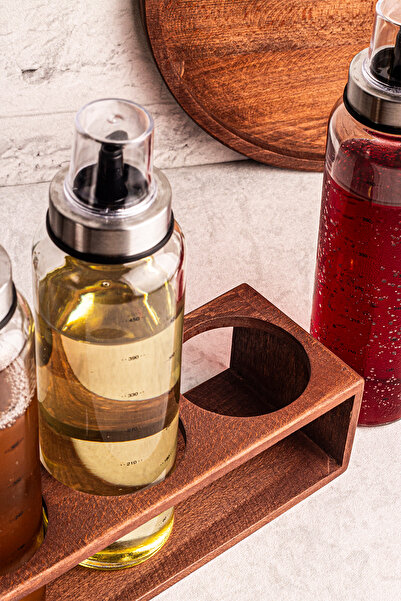 Snippy Oily 3-Piece 500 ml Borosilicate Olive Oil Liquid Vinegar Bottle - Oil Pot with Wooden Stand