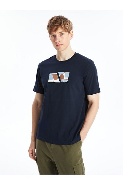 LC Waikiki Kurzärmliges, bedrucktes Herren-T-Shirt aus gekämmter Baumwolle mit Rundhalsausschnitt
