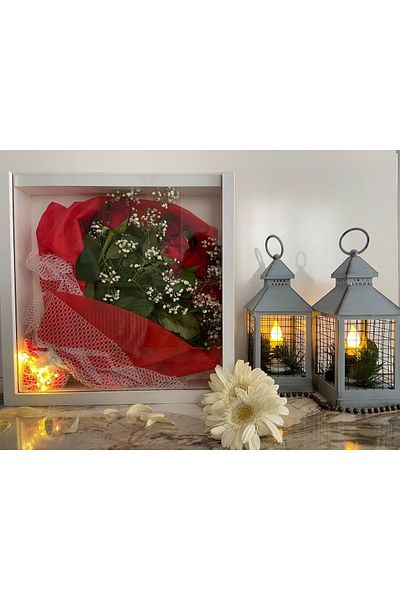 BayMob 30*30 Flower Patterned Engagement SouveNir Board