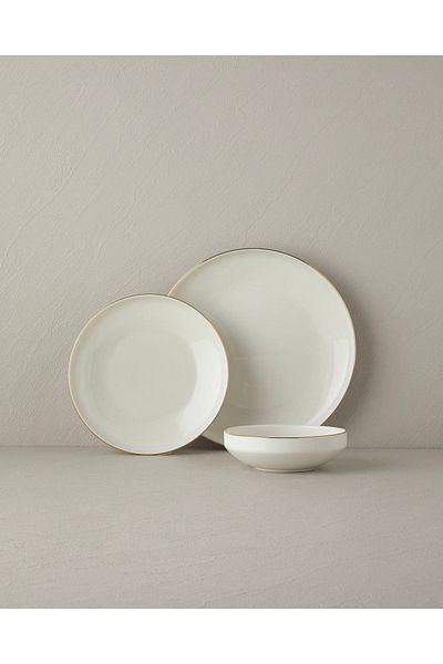 English Home Torino Porcelain 18 Piece Dinner Set - With Pit Plate, 6 Person, Gold