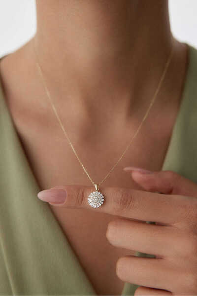 YAVUZ KUYUMCULUK 14 Ayar Altın Baget Taşlı Çiçek Kolye