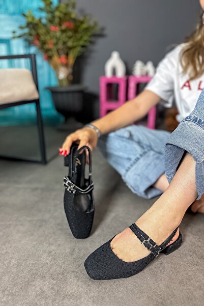SHOEBELLAS Paxon Siyah Tüvit Çift Toka Detaylı Kadın Babet