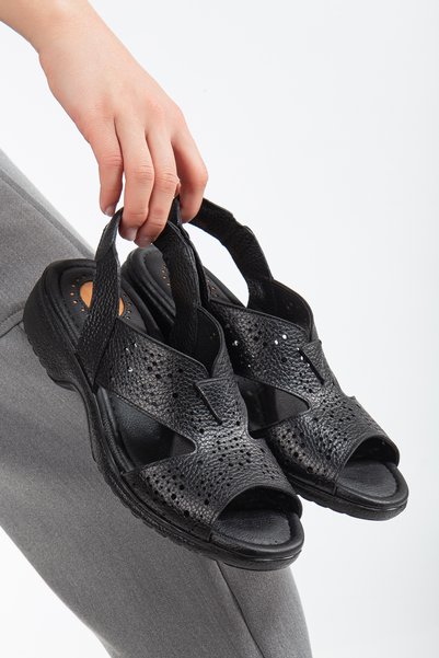 aka prestij ayakkabı comfort Prestige Women - Genuine Leather Lightweight Sandals