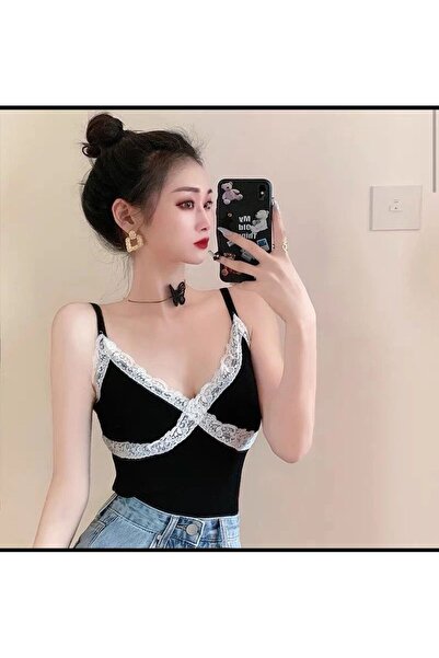 facnspt Чорний кроп-топ - білий мереживний ремінець на бретельках