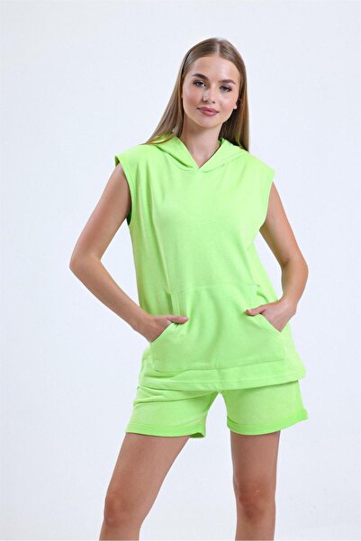 pulur.co Yeşil Kolsuz Kapüşonlu Sporcu Atlet Tişört