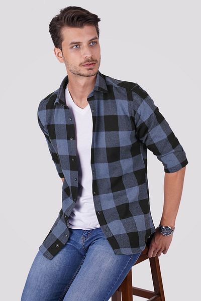 Etikmen Blau-schwarzes Slimfit-Holzfällerhemd mit Schachbrettmuster und Geschenkbox