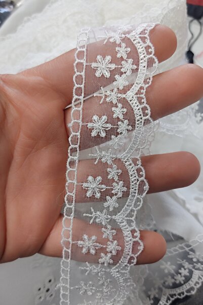 DUAYEN organze üzerine işleme reyyan çiçek desen 1 metre