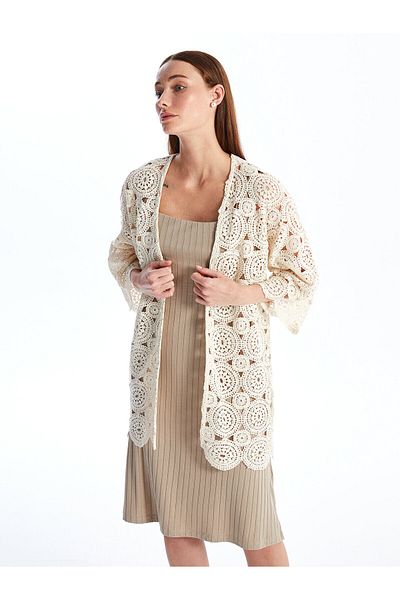 LC Waikiki Übergroße Häkel-Strickjacke für Damen – Schalkragen und Stickdetail